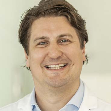 Dr. Maximilian Kasparek